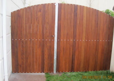 side-gates-timber-19