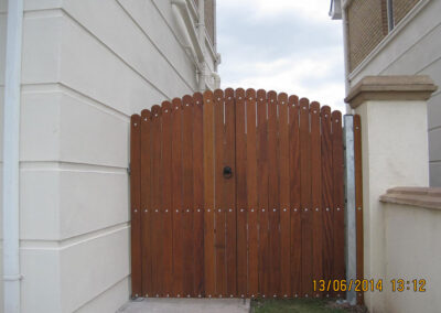 side-gates-timber-8